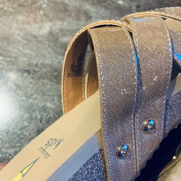 Volatile Wedges NEW - Picture 3 of 3